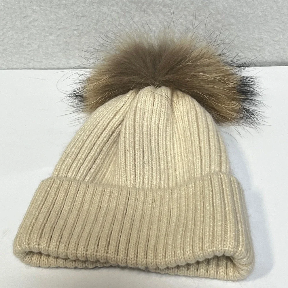 Linda Richards New York Cream Ribbed Knit Beanie Genuine Fur Pom Pom Hat